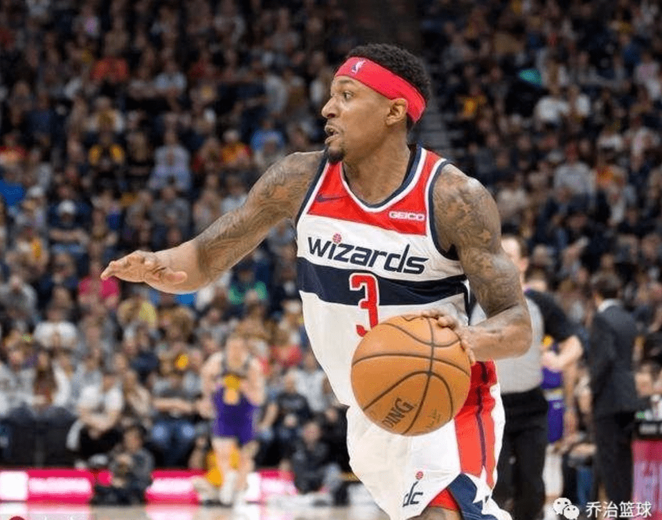Crowns Sports-关于这也行？国际比赛日华盛顿奇才调整名单以备意大利杯莱万多夫斯基与70激战曼联分钟，深圳男篮今晚远射贴柱的信息